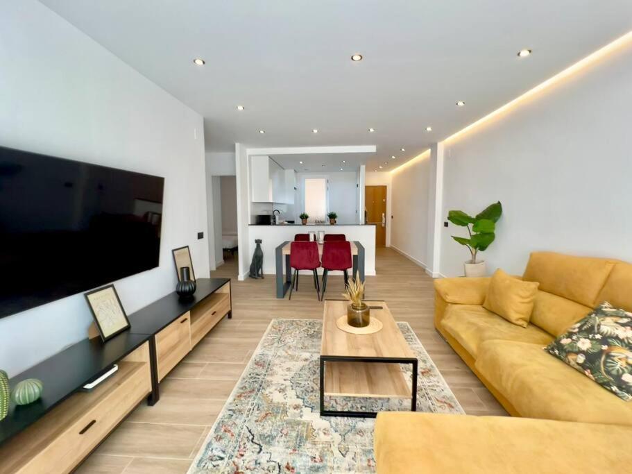 Carrera Ii & Old Town By Ele Appartement *